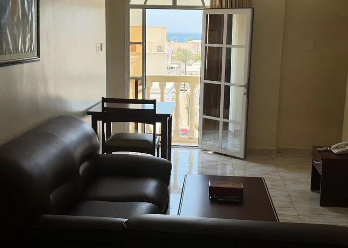 Al Ferdous Hotel Apartments
