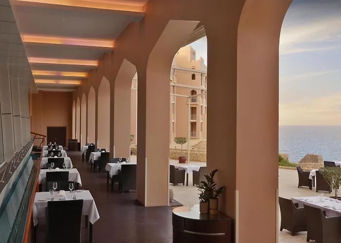 Al Husn Hotel Muscat - Managed By Hilton (Adults Only)